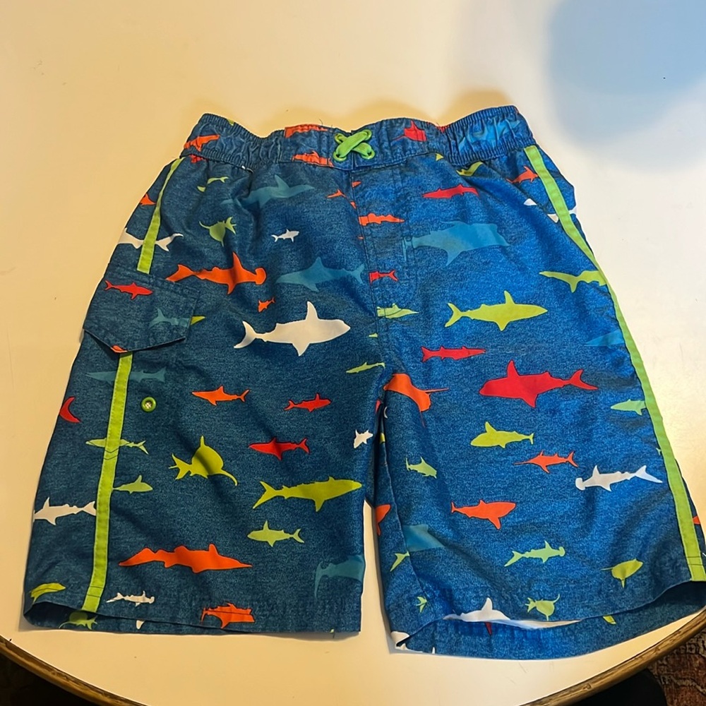 Boys swim shorts sharks functioning pocket like new OT revolution size M 8/10